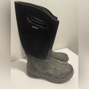 Bogs Brand Women's size 6 Boots Black Waterproof Outdoor Farm Garden Pull on